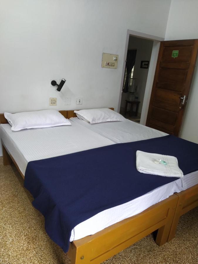 Paradise Inn Guest House Alappuzha Oda fotoğraf