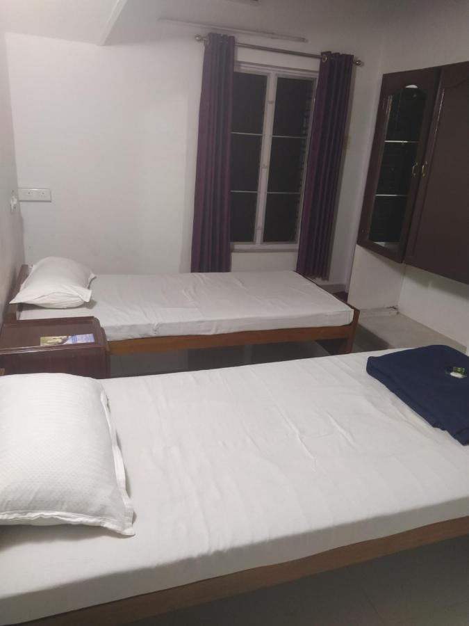 Paradise Inn Guest House Alappuzha Dış mekan fotoğraf